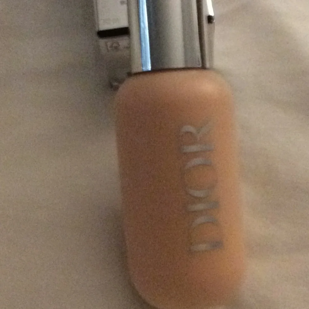Christian Dior foundation - Picture 4 of 4